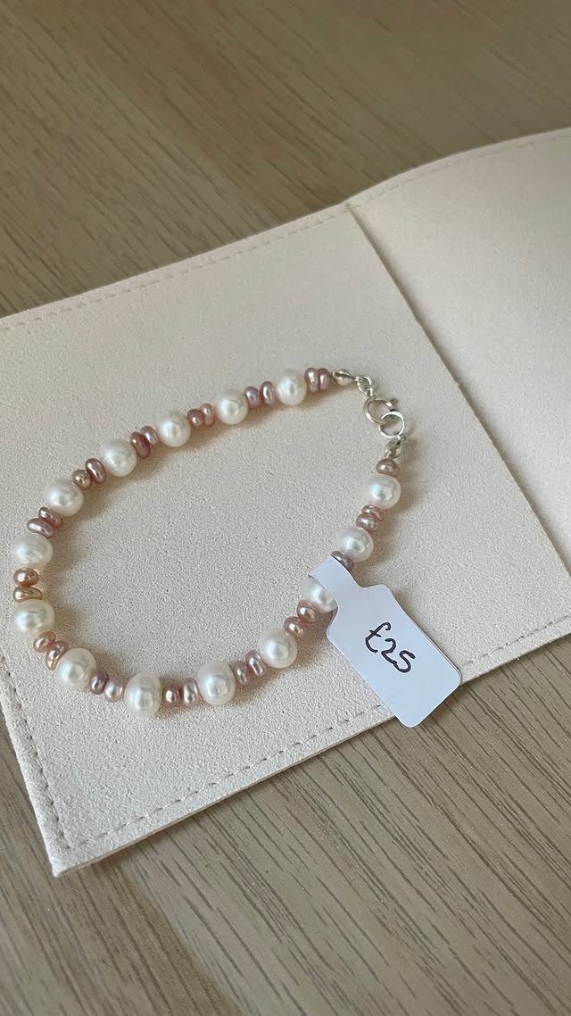 The Seren Bracelet