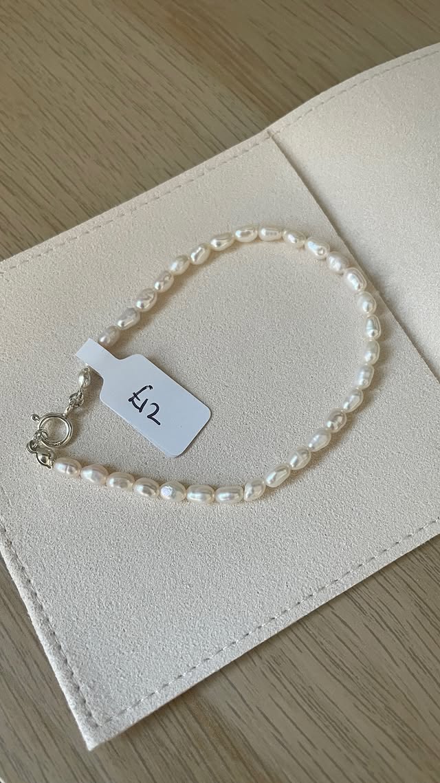 Aurora Pearl Bracelet