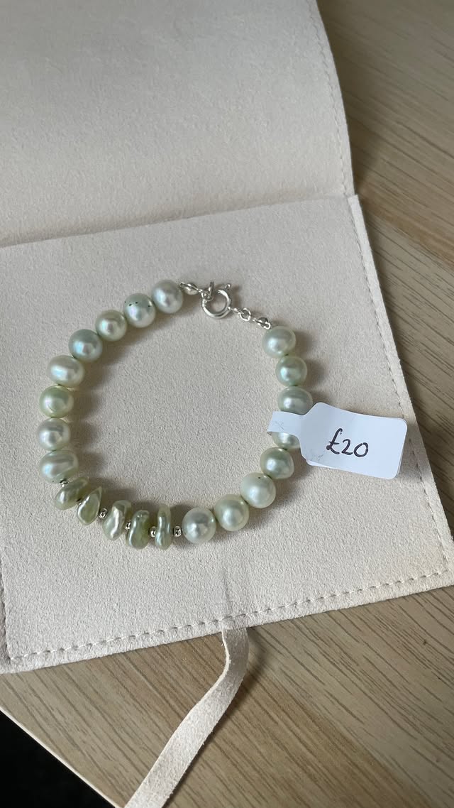 Green Keshi Pearl Bracelet