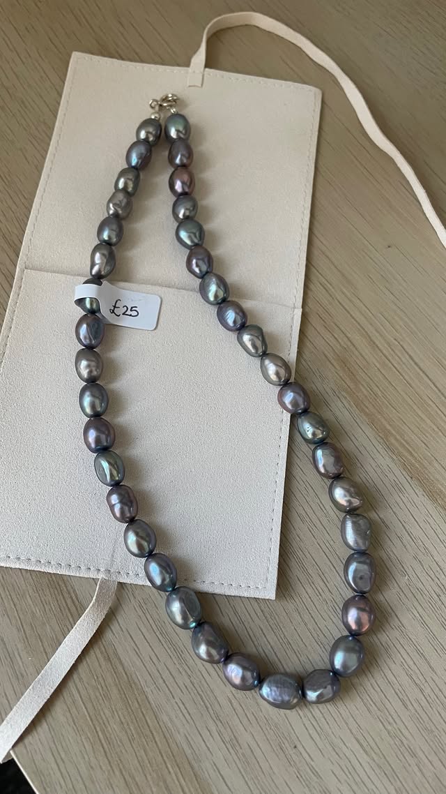 Full Dusty Peacock Pearl Necklace