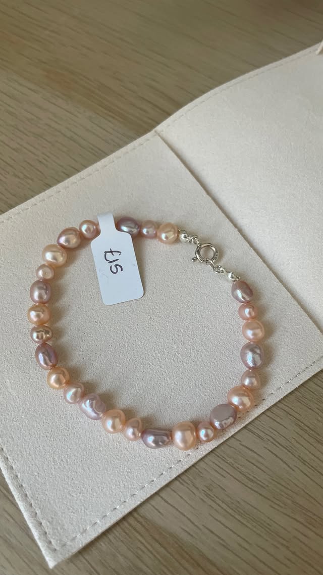 Mixed Pink Pearl Bracelet