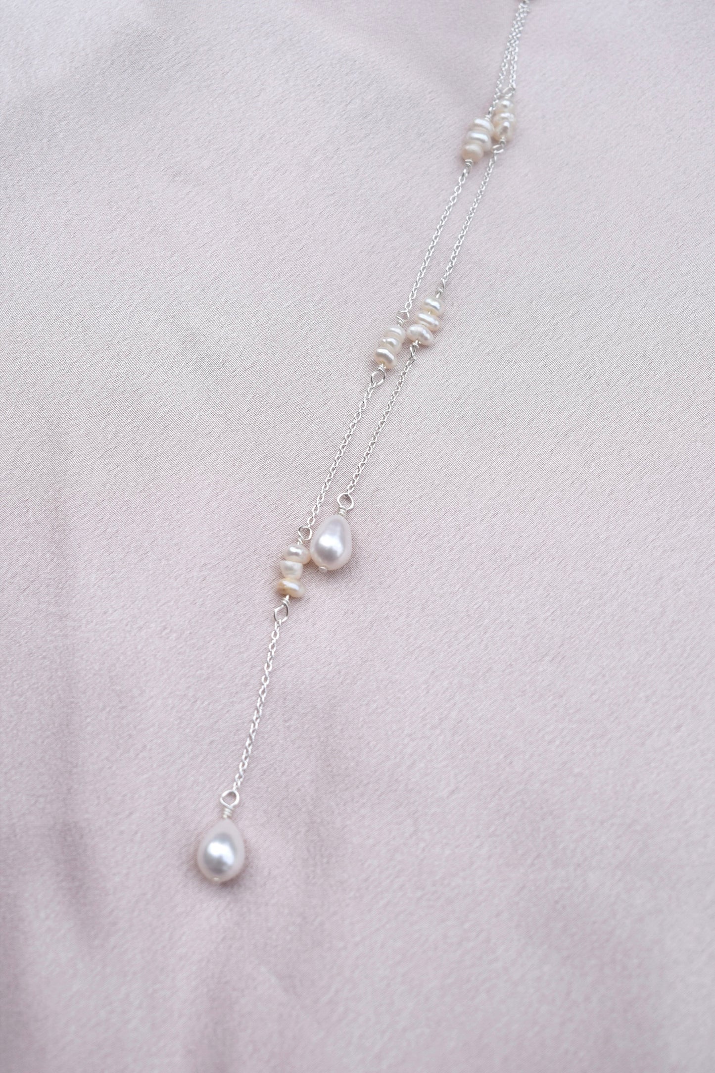 Double Pearl Back Chain