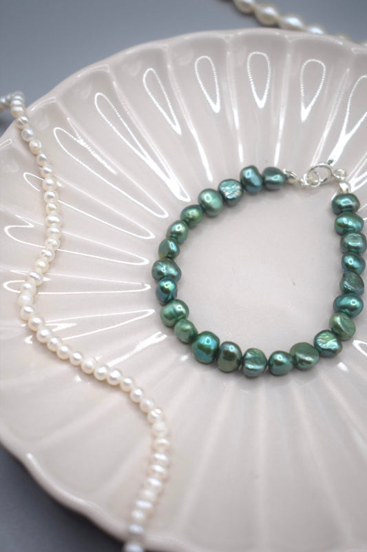 Bright Green Pearl Bracelet