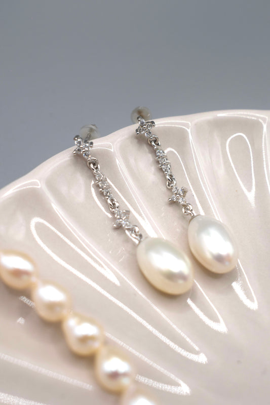 Sparkle Drop Pearl Studs